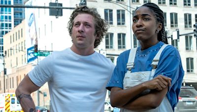 Jeremy Allen White’s ‘The Bear’ Co-Stars Know All Too Well About His Bizarre Set Habit