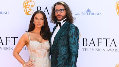 Pete Wicks to miss Strictly training to be 'flower girl' at Vicky Pattison's wedding