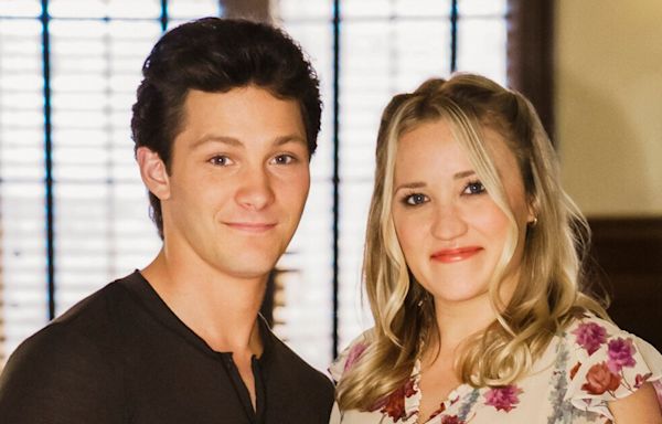 ‘Georgie & Mandy’s First Marriage’ Adds 2 to Cast, Recasts ‘Young Sheldon’ Character