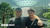Singapore Airlines: Welsh passenger tried to save heart-attack victim