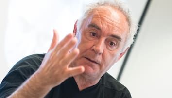 Por qué Ferran Adrià sostiene que "el bar de menú está muerto"