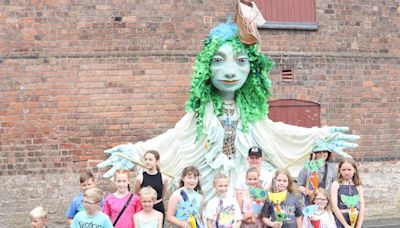 Puppets help Shrewsbury Flaxmill creates incredible festival atmosphere