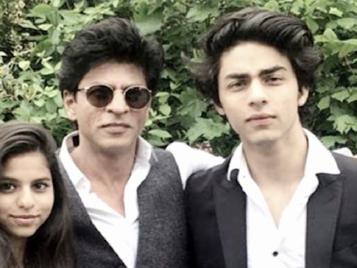 Shah Rukh Khan's kids Suhana Khan, Aryan Khan used to eat food listening to Jassi Jaissi Koi Nahin title track, reveals Mona Singh