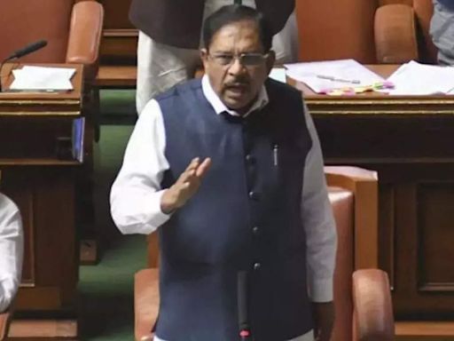 Illegal Bangladeshis living in Karnataka will be sent to detention camps, deported: State home minister G Parameshwara | India News - Times of India