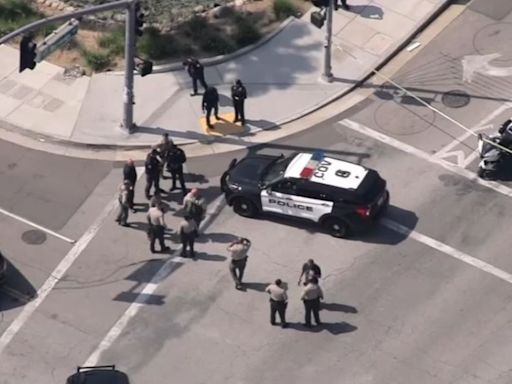 Suspect arrested in shooting of LA County deputy on motorcycle at West Covina stoplight