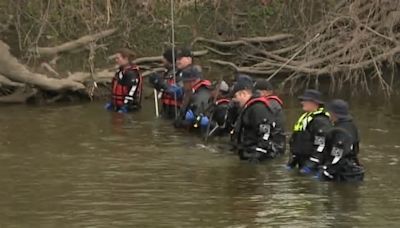 Searchers from across Michigan looking for 8-year-old in Flint River