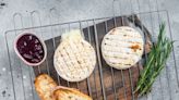 Le camembert fondu au barbecue est-il plus calorique ?