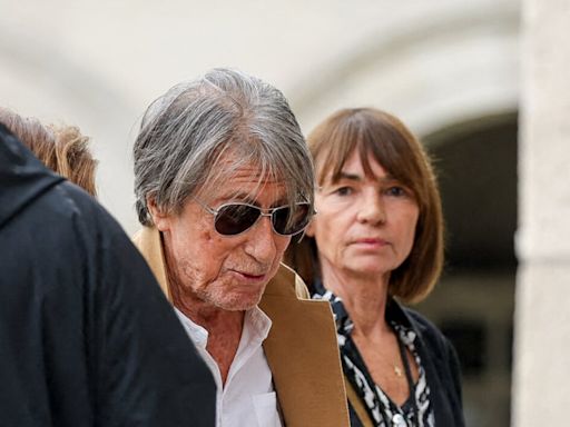 "Elle a fait venir les pompiers" : Jacques Dutronc sauvé par Sylvie Duval, ses rares confidences sur sa compagne si discrète