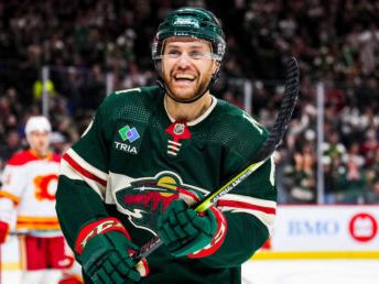 Leafs sign two defencemen and a centre on Day 2 of free agency | Offside