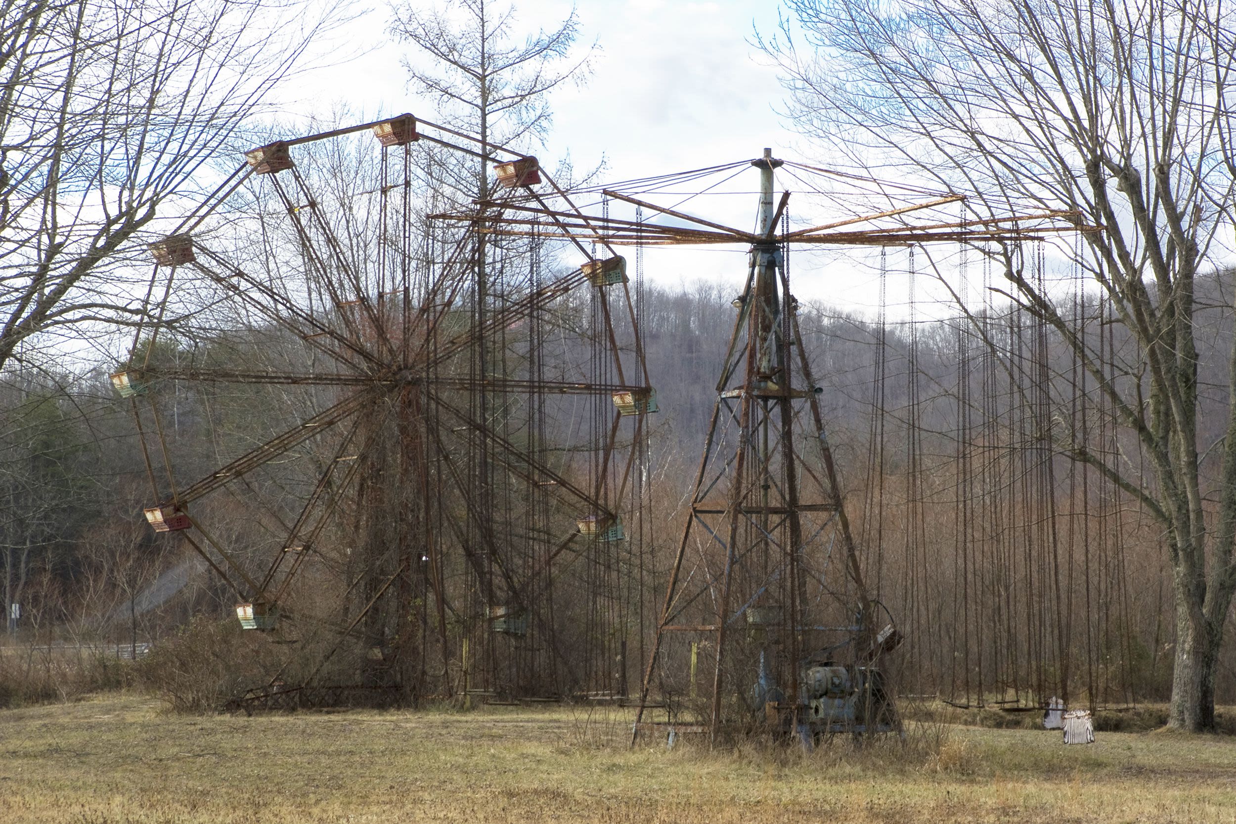 Creepy Abandoned Amusement Parks That'll Give You Chills