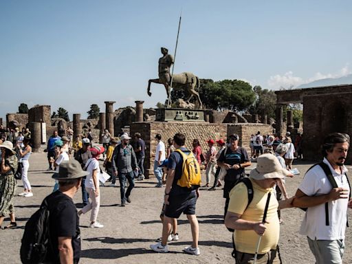 Tourist is caught carving initials into 2,000-year-old home at Pompeii – KION546