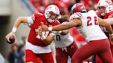 Former Wisconsin Badgers quarterback re-enters transfer portal