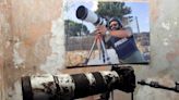 REPORTE ESPECIAL-Un tanque israelí mató al periodista de Reuters Issam Abdallah en Líbano