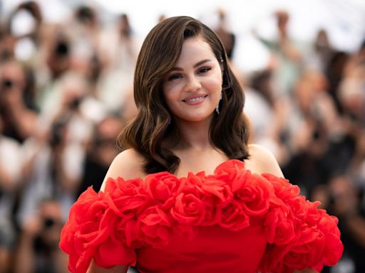 Selena Gomez reacciona emocionada tras enterarse de que ganó el premio de Mejor Actriz en Cannes - La Opinión
