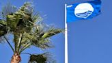 Las playas de Playamar y Bajondillo de Torremolinos izan su primera Bandera Azul