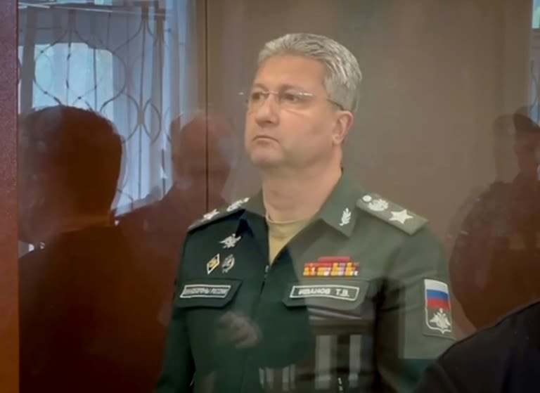 Russian deputy defence minister held over bribery accusations