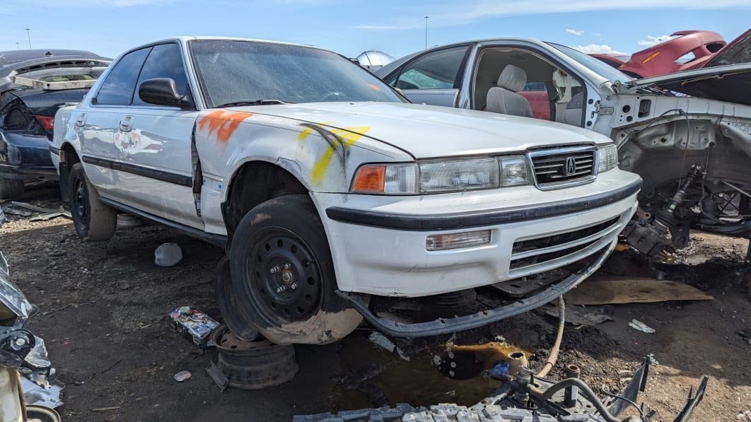 Junkyard Gem: 1992 Acura Vigor