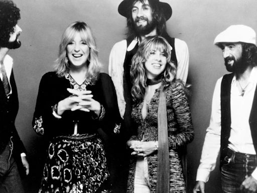 Fleetwood Mac Announce Live Album ‘Mirage Tour ’82’