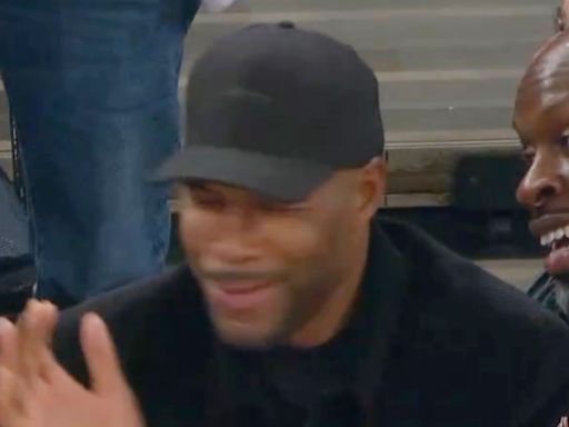 Fox NFL's Michael Strahan keeps low profile with outfit choice at Knicks clash