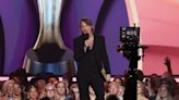 Keith Urban Returns to American Idol for Season 21 Finale