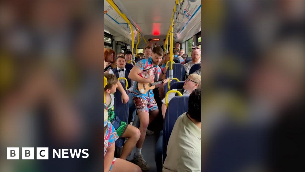 Dorset rugby team musicians entertain Luxembourg bus passengers