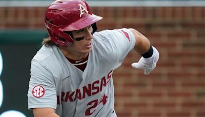 Peyton Holt: Razorbacks' Secret Swiss Army Knife