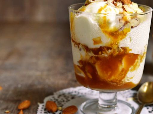 This Viral Ice Cream Topping is the Dessert Garnish of the Summer