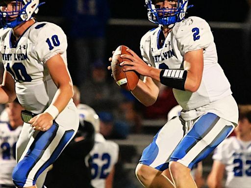 High school football: West Lyon upends OABCIG in clash between top 2A, 1A teams