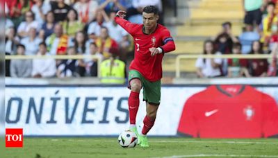 Lionel Messi-esque? — Cristiano Ronaldo scores left-footed screamer in Portugal's 3-0 win over Ireland. Watch | Football News - Times of India