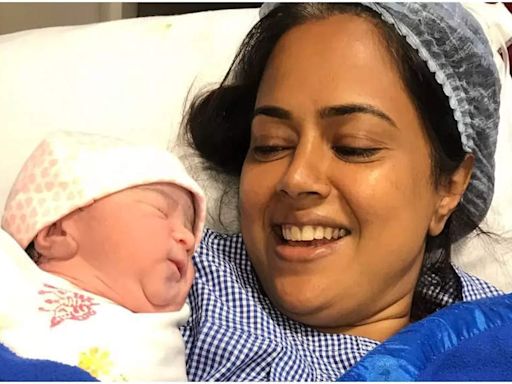 Sameera Reddy shares throwback moments from the year 2019 as she celebrates her daughter's birthday today | Hindi Movie News - Times of India