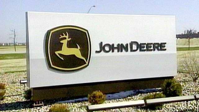 John Deere announces additional layoffs at Iowa locations