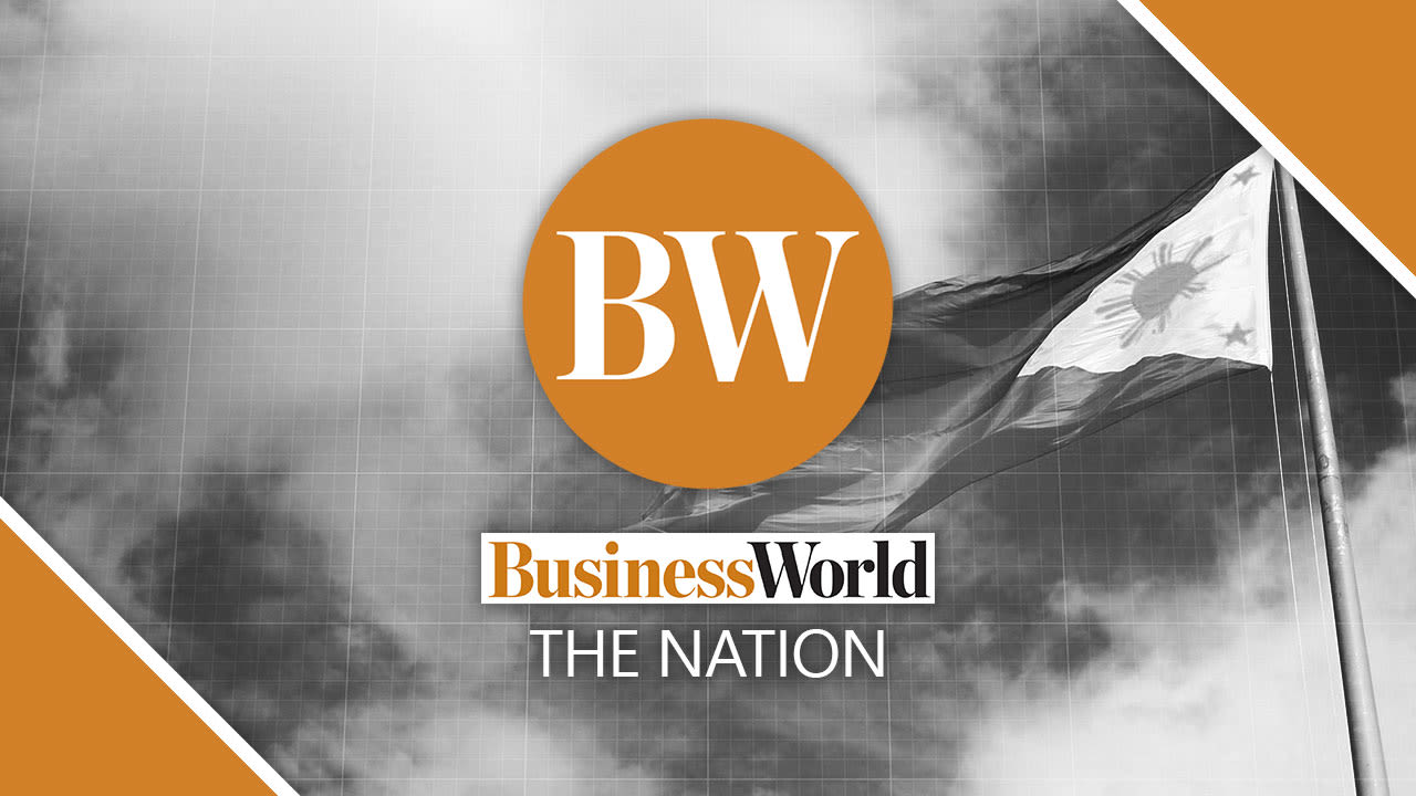 ‘Men in white’ draw attention in Baguio - BusinessWorld Online