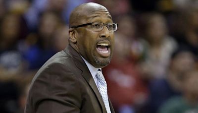 NBA: Sacramento Kings head coach Mike Brown signs three-year extension