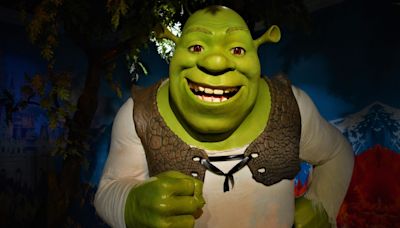 'Shrek 5' confirmed for July 2026 with Murphy, Myers, Diaz