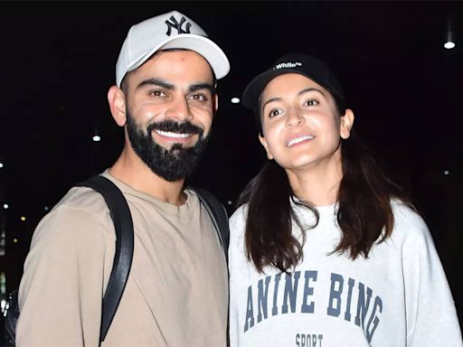 Watch: Virat Kohli enjoys dinner date with Anushka Sharma and friends in Mumbai ahead of T20 World Cup - Times of India