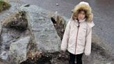 Niña de ocho años encuentra una piedra y, sin saberlo, descubre artefacto de 3,700 años de antigüedad