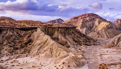 El único desierto de Europa está en España: rutas, miradores y sets de rodaje de algunas de las películas más conocidas del oeste