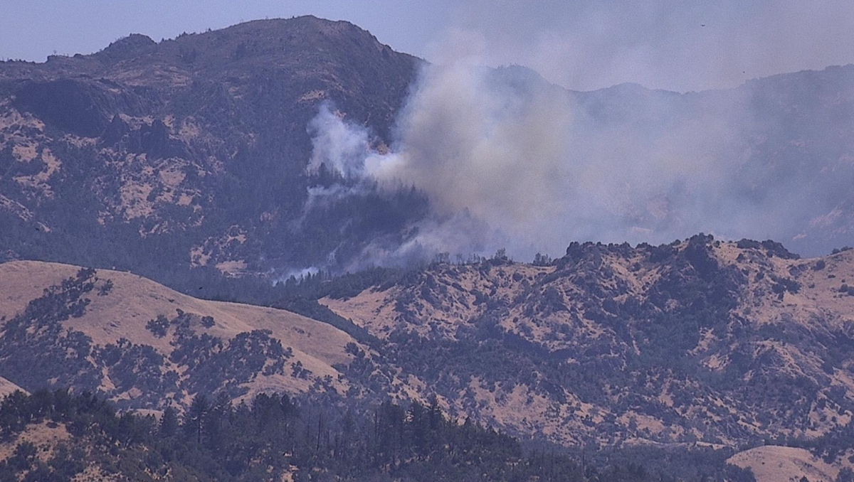 Toll Fire: Evacuations issued after Napa County fire starts near Calistoga