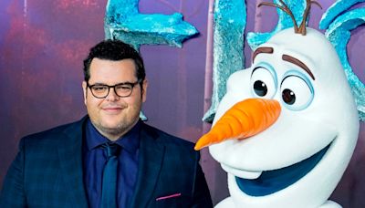 Why Josh Gad Regrets Using His Voice for Frozen's Olaf - E! Online