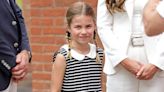 La princesa Charlotte sigue los pasos de su madre con su vestido marinero de 35 euros