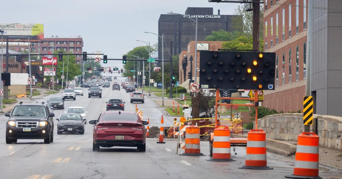 Omaha midtown traffic woes continue: eastbound lane on Dodge closing for rest of year