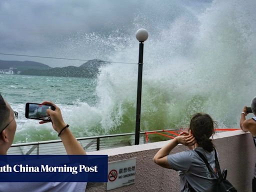 Hongkongers warned against thrill-seeking activities during extreme weather