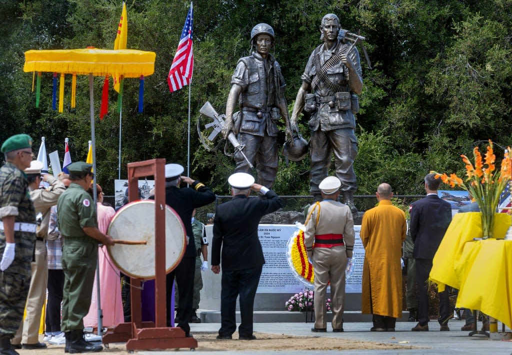 Viet Heritage Garden unveils statue honoring lives lost during the Vietnam War