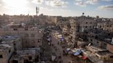 Israel recuperó cuerpos de rehenes asesinados en el festival Nova y continúa su ofensiva en Rafah - El Diario NY