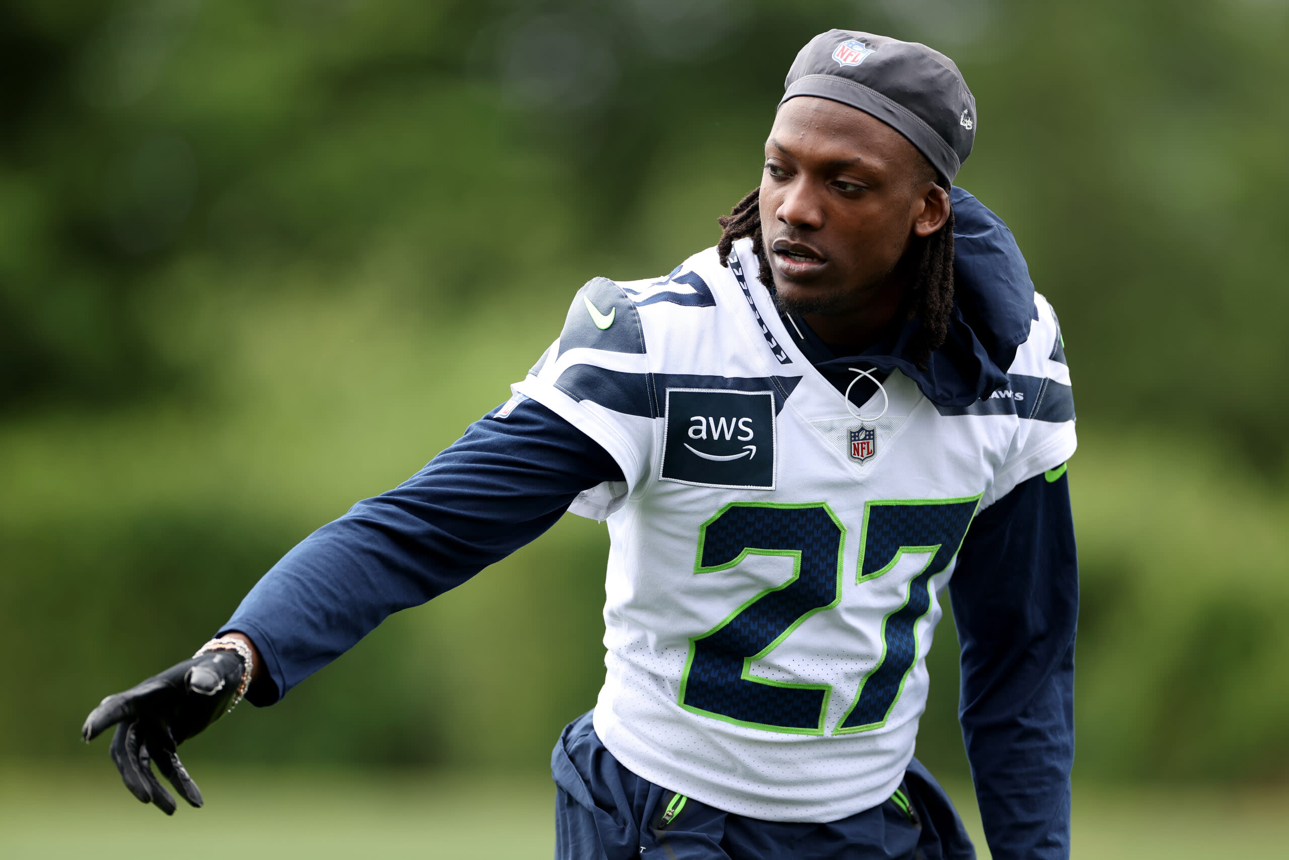 Seahawks corner Riq Woolen amazed by improvement of offense