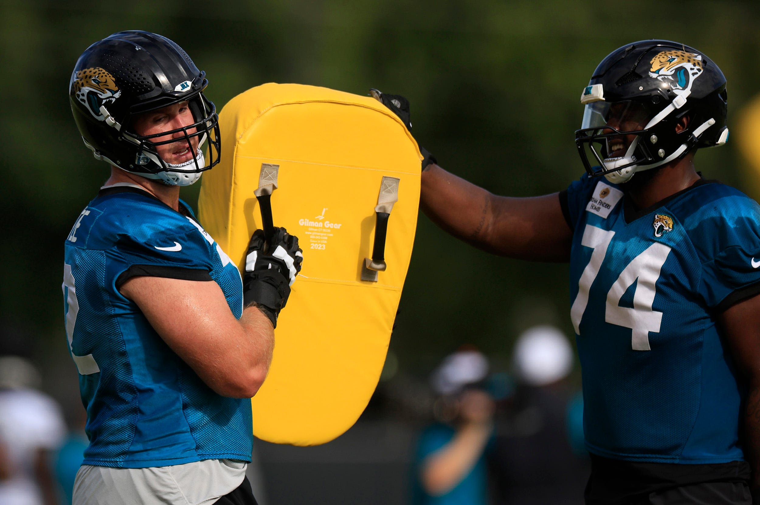 Fierce camp battle coming for Jaguars with Cam Robinson, Walker Little | Gene Frenette