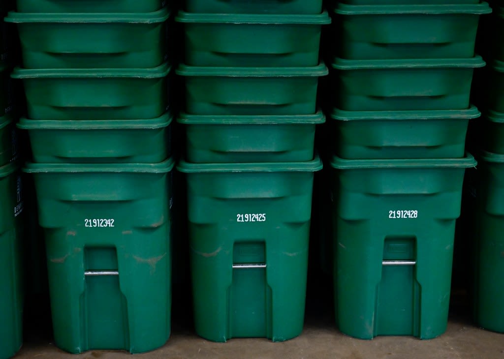 Denver’s compost program lurches forward with plans to distribute 17,000 more green bins this summer