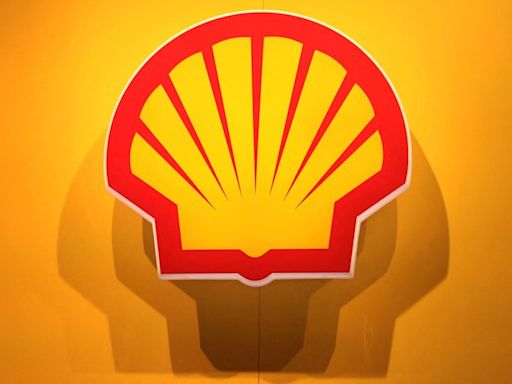 Shell's bet on gas boom takes shape with string of deals
