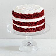 A cake with a distinctive red color and a slightly tangy flavor, often topped with cream cheese frosting. A Southern classic that has become popular across the United States. Can be made in a variety of styles, from simple sheet cakes to multi-layered cakes with fillings and decorations.