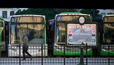 L'Argentine au ralenti pour une deuxième grève générale en cinq mois contre Milei